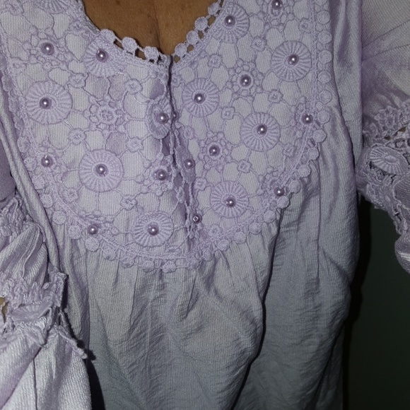 Purple boutique top - Picture 3 of 4